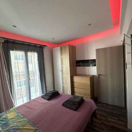 Apartment Center Piraeus Location Kastella Passalimani Port Exterior foto
