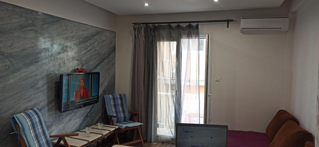 Apartment Center Piraeus Location Kastella Passalimani Port Exterior foto